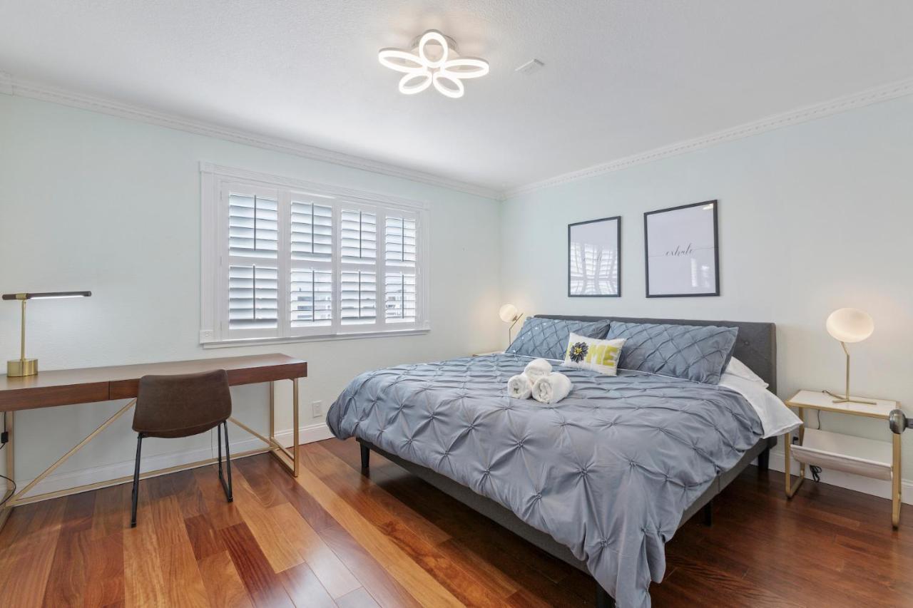 @ Marbella Lane - Buckingham Place Laundry + P Pacifica Exterior photo